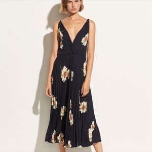 Vince, Gardenia Floral Pleated Twist Front Dress